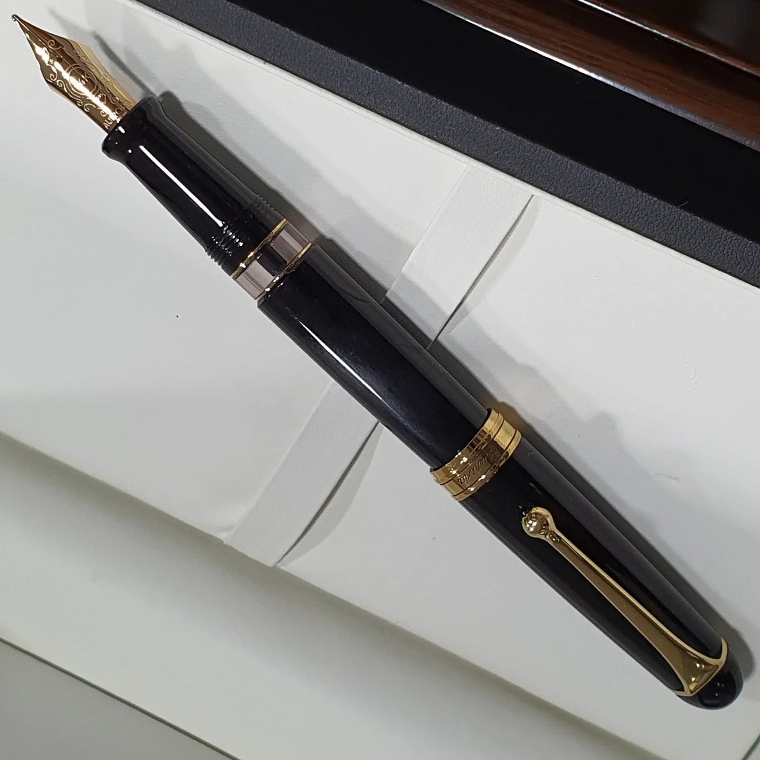 Aurora 88 Black 14K Gold GT Fountain Pen 800