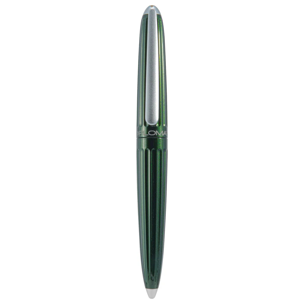 Diplomat Aero Fountain Pen - Evergreen CT
