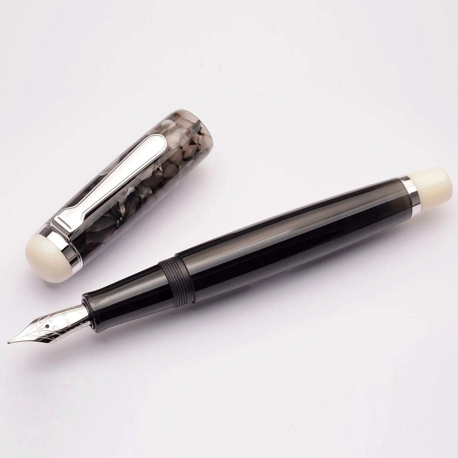 Opus 88 Omar Fountain pen PEN PLANET