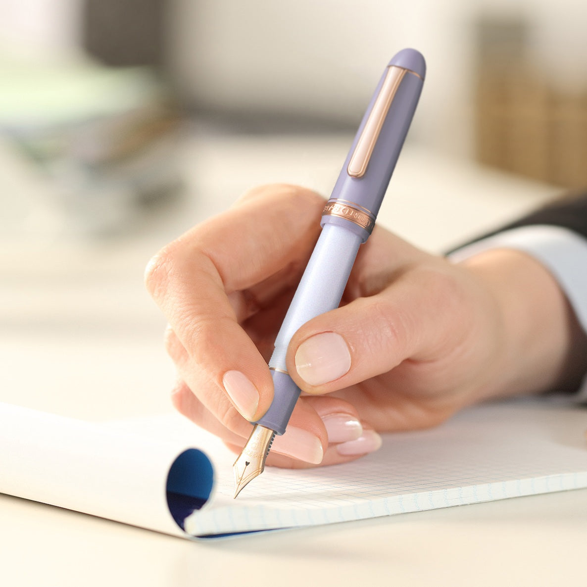 Platinum #3776 Century “My Favorite Things” Collection “Misty Bloom” Fountain Pen