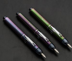 Platinum Curidas Limited Edition Gemstones Retractable Fountain Pen