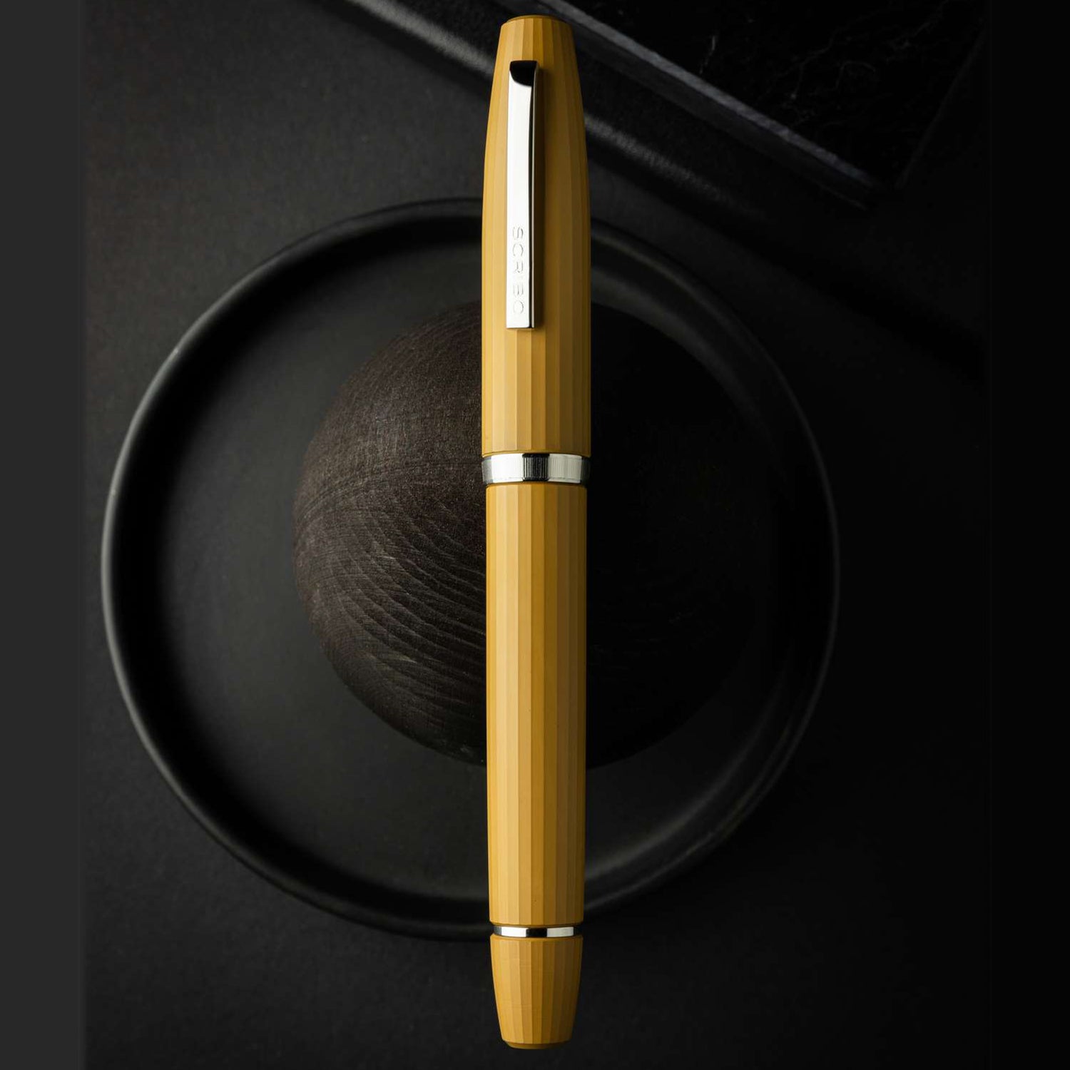 Scribo Flow Ebonite Forma ST Fountain pen