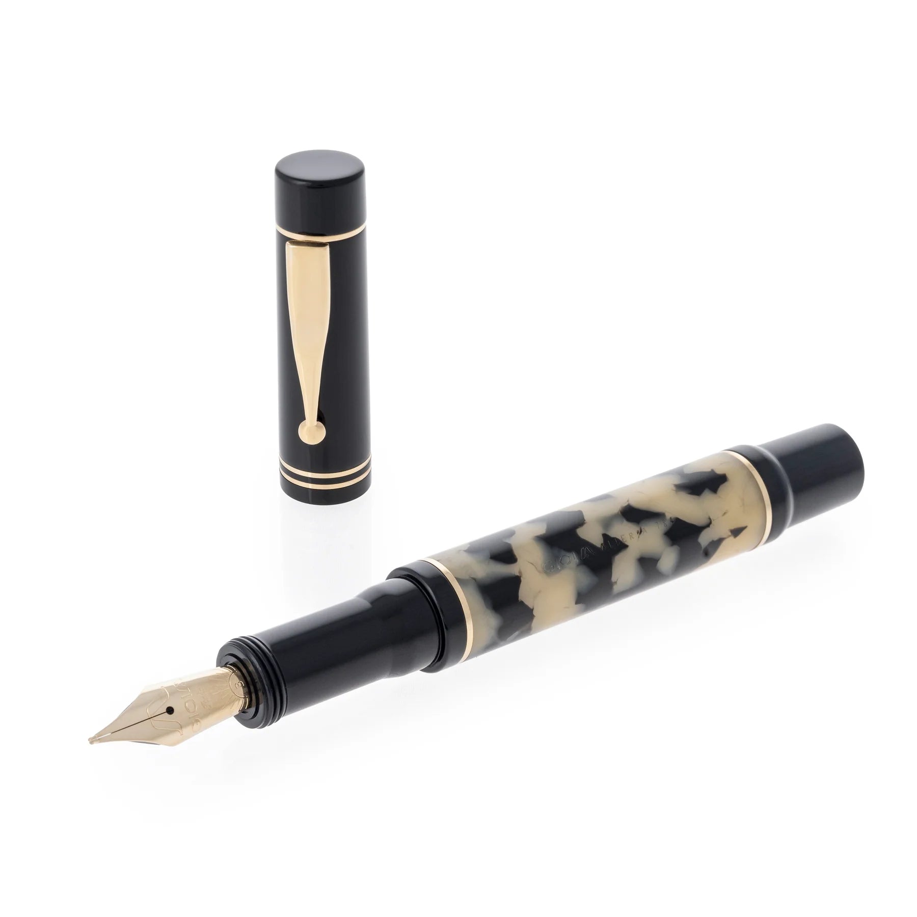 Gioia Alleria Tramonto Shinny Black  Fountain Pen
